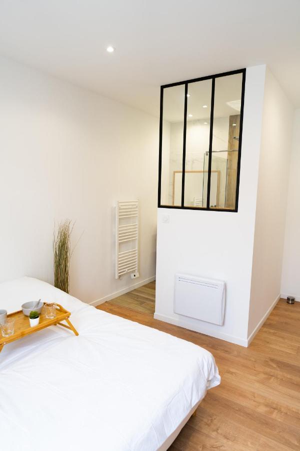 Appartement Confort Avec Parking Prive A ソミュール エクステリア 写真